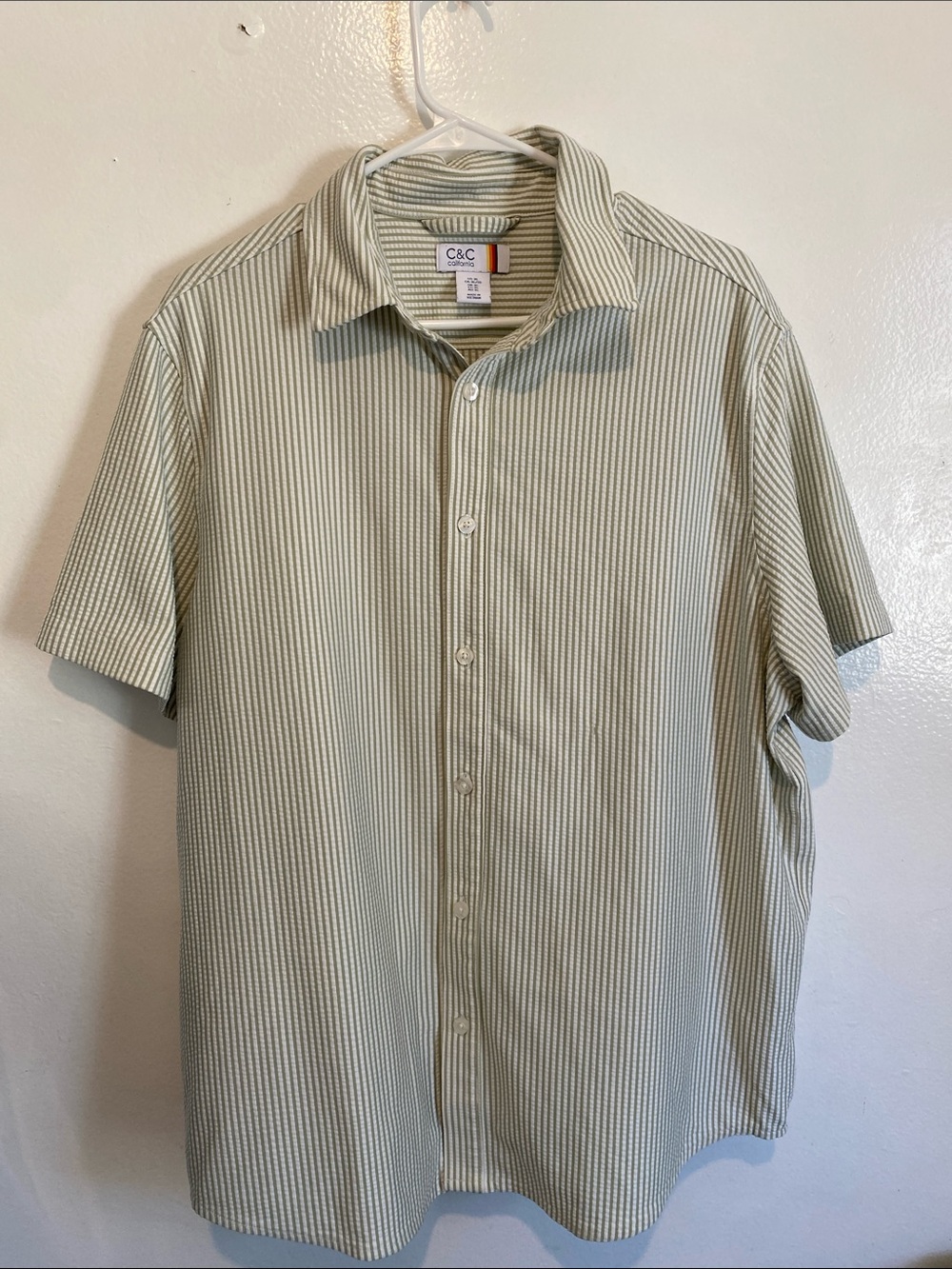 C&C California Men's Short Sleeve Button-Up Shirt in Light Green Stripe